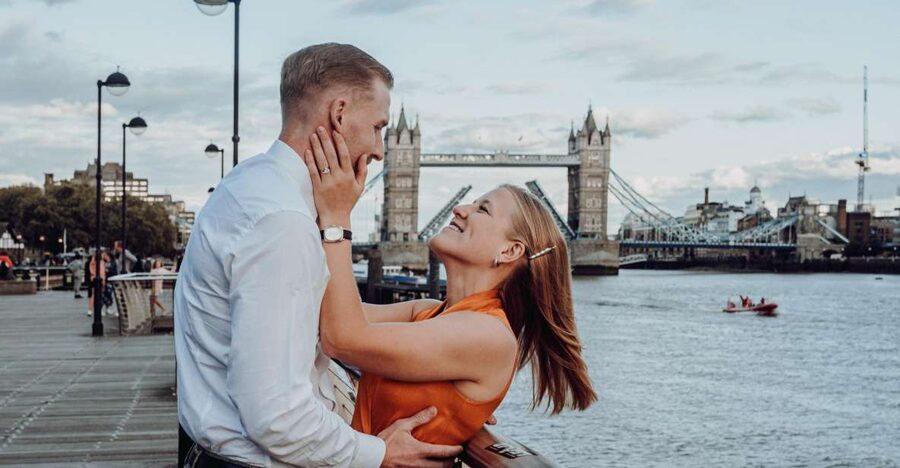London: Personal Travel & Vacation Photographer - Price and Value: $283 for a Group Up to 6