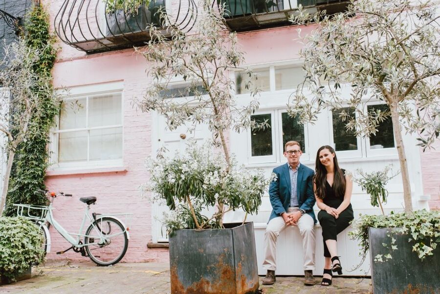 London: Personal Travel & Vacation Photographer - Should You Book This London Vacation Photographer Session?