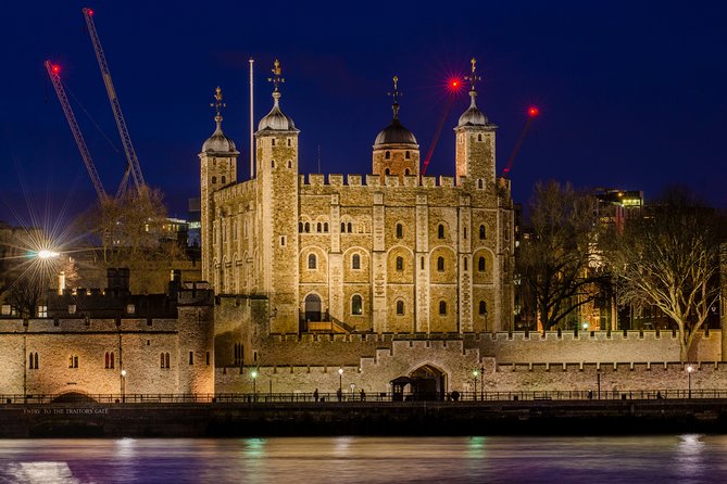 London Photography Masterclass - Private Photography Lesson - The Shard and Tower Bridge at night: getting bold with light painting and ISO