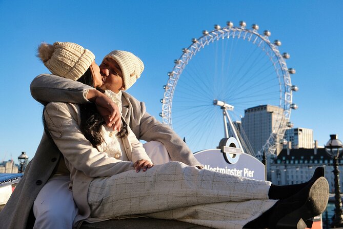 London: Private Landmarks with a Professional Photographer - Quick hits before you book