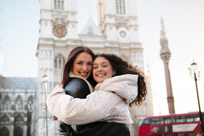 London: Private Landmarks with a Professional Photographer - Who should book this photo shoot (and who might not love the format)