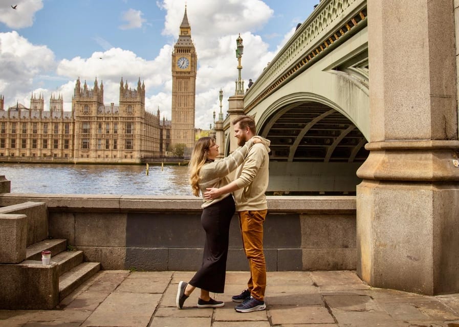 London: Private Photoshoot with Video Clip Option - Posing help that keeps you from overthinking