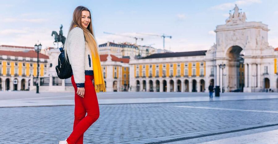 Loving Lisbon: Capture Your Memories with a Photoshoot! - Praça do Comércio photoshoot: why this spot matters