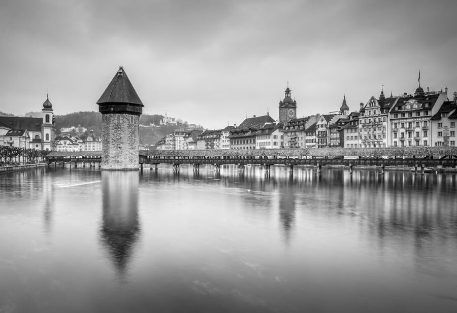 Lucerne: Photography Walking Tour - Spreuer Bridge: a photo stop where details matter