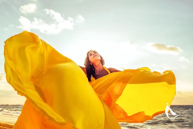 Luxurious Flying Dress Photoshoot in Riviera Maya - Photos + Short Video: The Online Gallery and 7-Day Delivery