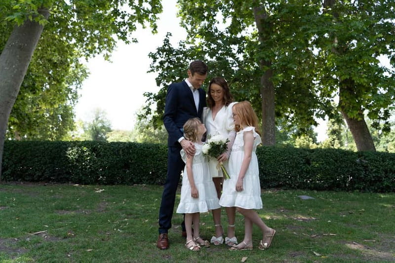 Madrid: Professional photoshoot in the Retiro park - What you get back: unedited files, plus 20 polished photos