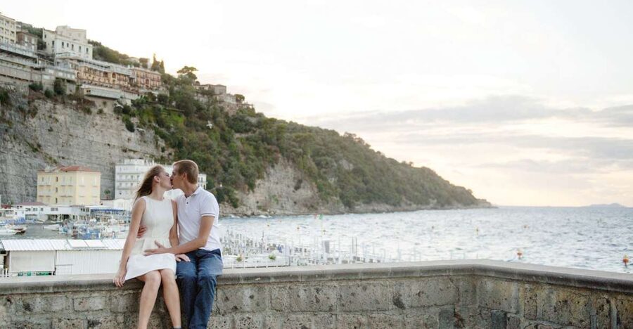 Make Sorrento Unforgettable: Private Photoshoot - The Sorrento setting: why a pro matters here