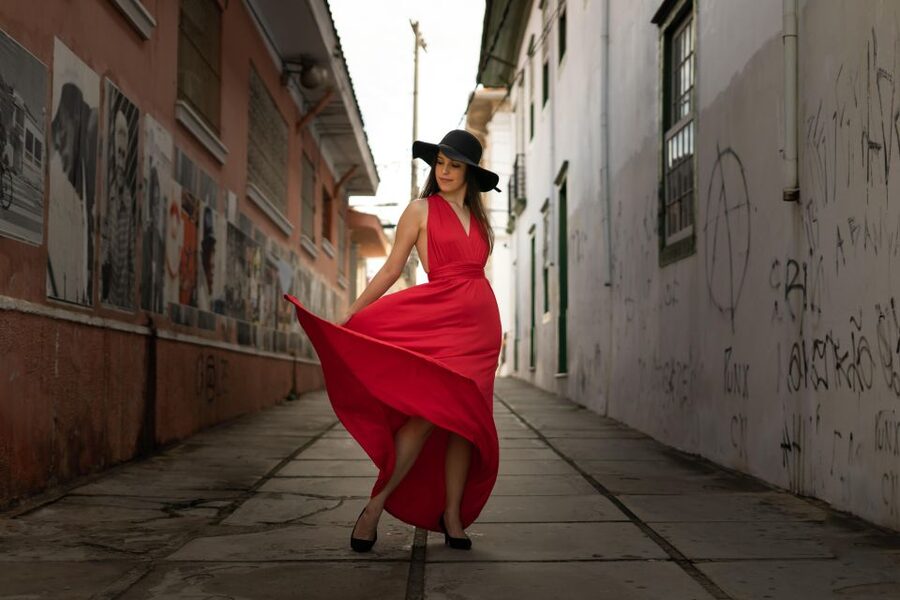 Málaga: Professional Photoshoot and City Tour - Who This Tour Suits Best (And Who Might Skip It)