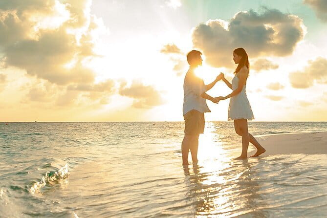 Maldives Dreams A Photoshoot of Love & Laughter with Island Todo - How the photographer turns your group into real portraits