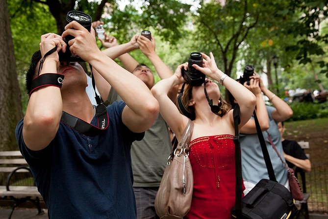Manhattan Architecture Photography Tour - Times Square: Capturing Lights and Motion Without Chaos