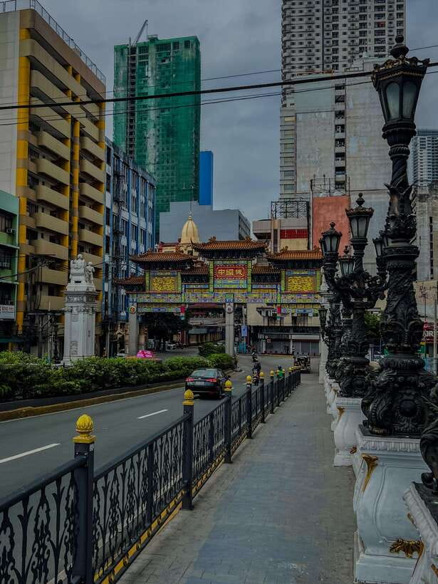 Manila One-on-One Walking Tour with Mobile Photography - Intramuros Walking: History Streets With Photo Opportunities