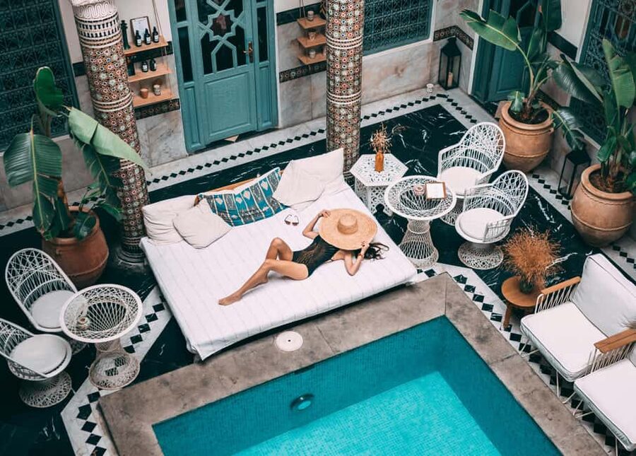 Marrakech: Private Photoshoot in Marrakech - Medina Streets vs. Downtown Riad: Picking the Right Backdrop