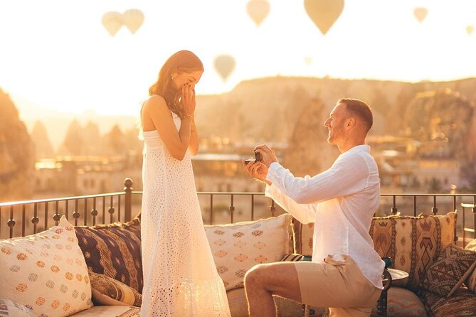 Marriage Proposal and Photoshoot in Cappadocia with Balloon view - Timing in Göreme: sunrise dreams vs weather reality