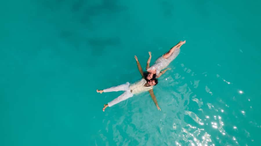 Mauritius: Photoshoot at Mont Choisy Beach - The flow of the shoot: meet, transfer, then 45 minutes of portraits