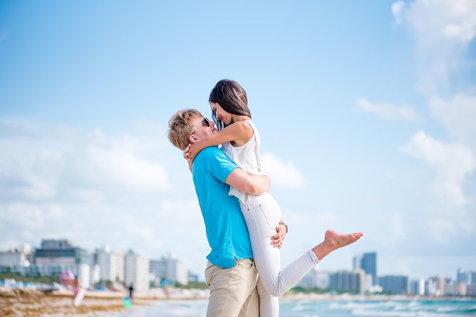 Miami Beach Professional Photography South Pointe Park - Your 1-hour session: how the timing usually affects the photos