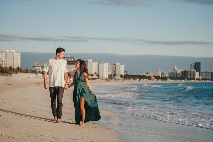 Miami Beach Professional Photoshoot - Price and Value Check: Is $200 for One Hour Worth It?