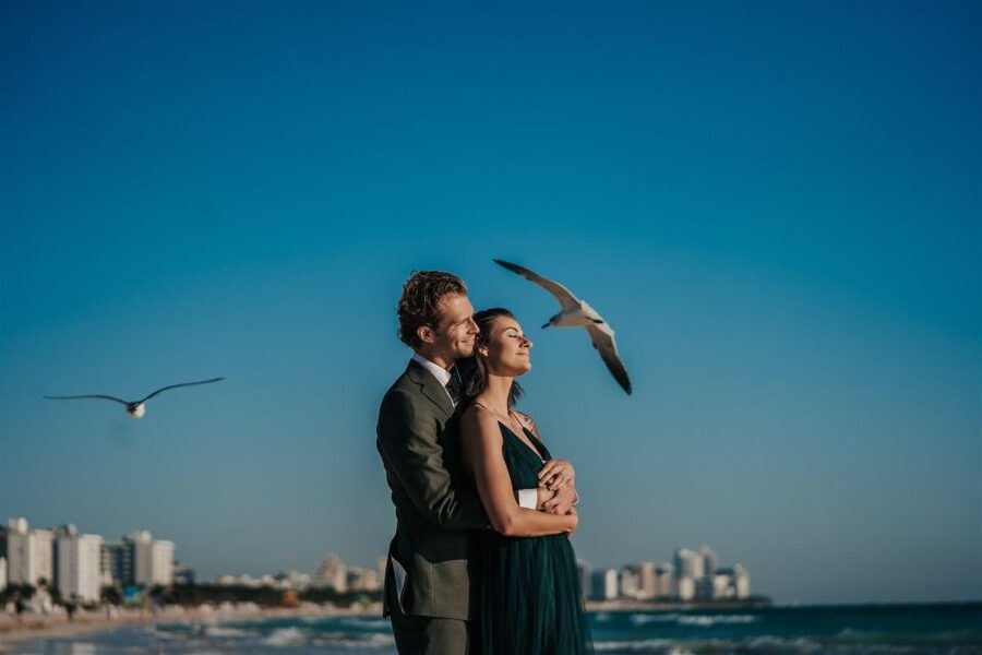 Miami Beach Professional Photoshoot - The 1-Hour Sunrise Walk: What the Timing Actually Does for Your Photos