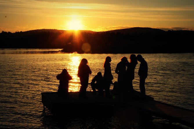 Midnight Sun Photography Tour - Price and logistics: does $200.04 per person make sense?