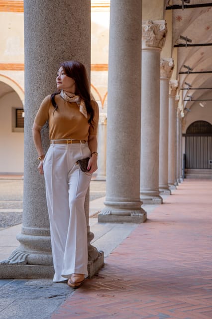 Milan: Duomo Square and Gallery Private Photo Shoot - Duomo Square and Milan Cathedral as your Gothic photo backdrop