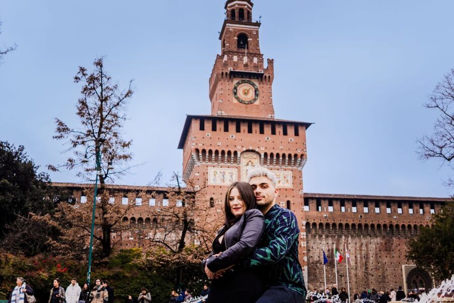 Milan: Professional Photoshoot Outside Sforza Castle - Key points I’d put on your shortlist