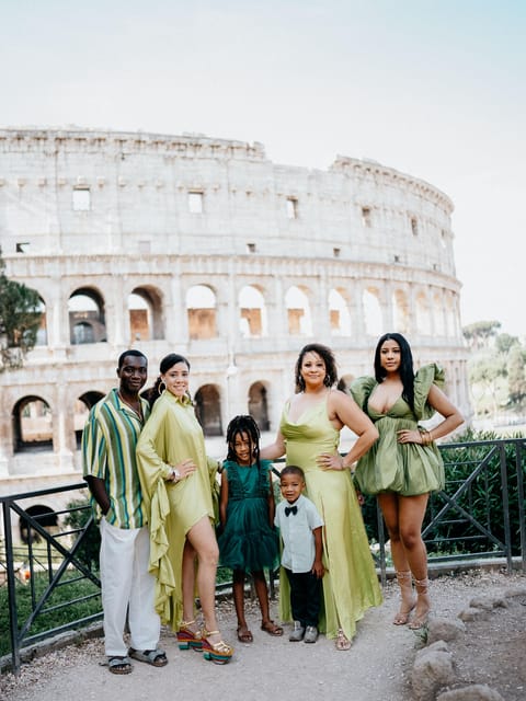 Mini Photo-session at Colosseum with Photographer - Key things to know before you book