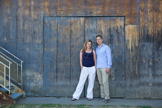 Montreal Private Photo Shoot with Pro Photographer - Price and value: $407.81 per group up to 4