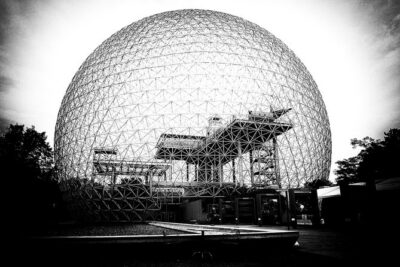 Montreal Private Photo Tours with Pro Photographer - Vieux-Montreal: European streets and photo-friendly angles
