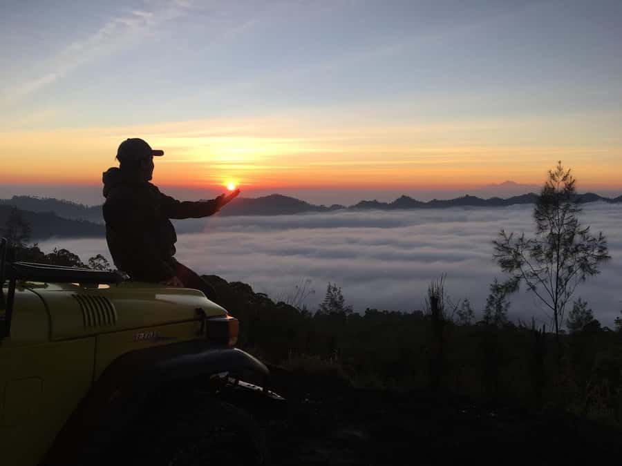 Mount Batur: Sunset/Sunrise 4WD Jeep Tour with Photographer - Key Things You Should Know Before Going