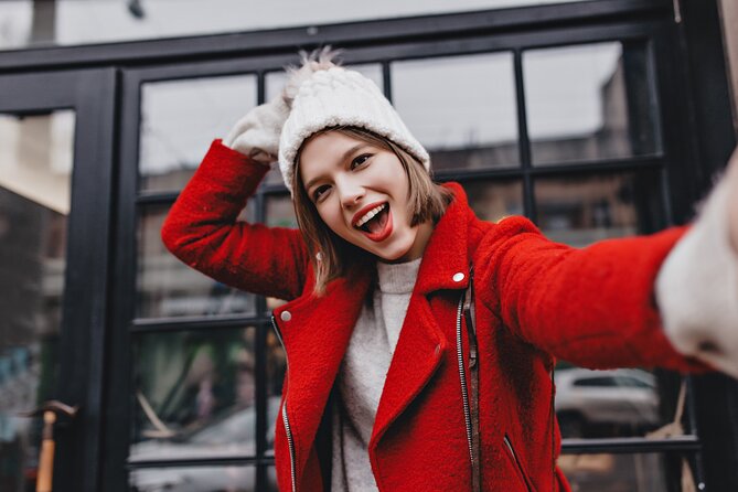 Munich Photoshoot: A Must-Have Holiday Experience! - Odeonsplatz as Your Photo Starting Line