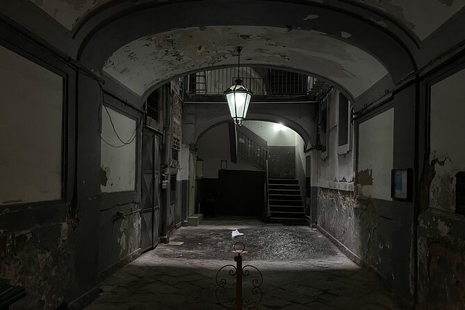 Naples Photo Tour Walking - Where you start, where you end, and how the walk feels
