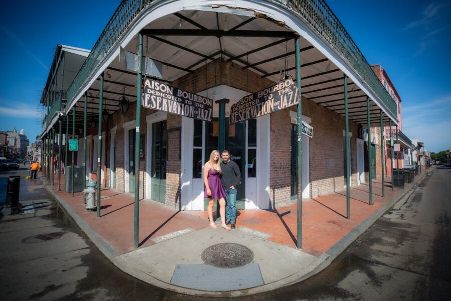 New Orleans: French Quarter Photo Shoot and Walking Tour - Posing Direction That Helps If You Hate Being Photographed