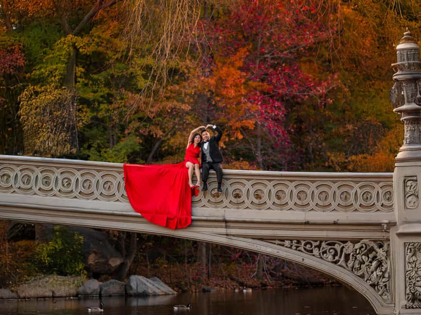 New York City: professional photoshoot Dumbo or Central Park - Why a NYC photo session with a photographer beats DIY