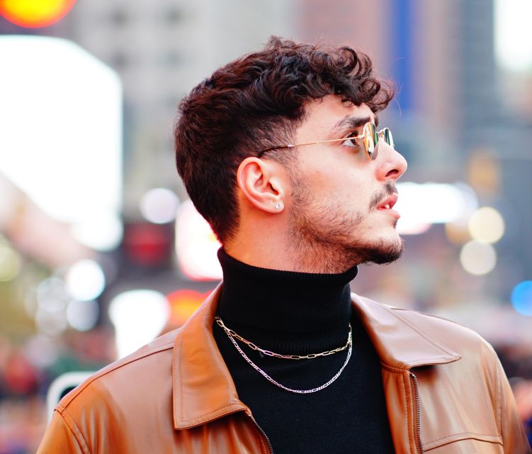 New York City: Solo or Couples Photoshoot in Times Square! - Rockefeller Center and Times Square: why this pairing photographs so well
