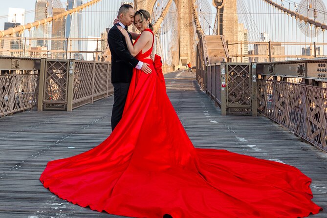 New York Flying-dress photoshoot with iconic NYC views - Meeting Points, Directions, and Staying Calm Near Brooklyn Bridge