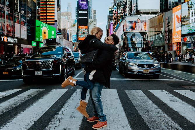 New York: Times Square Professional Photoshoot - Meeting at 1501 Broadway: Starting Without Headaches