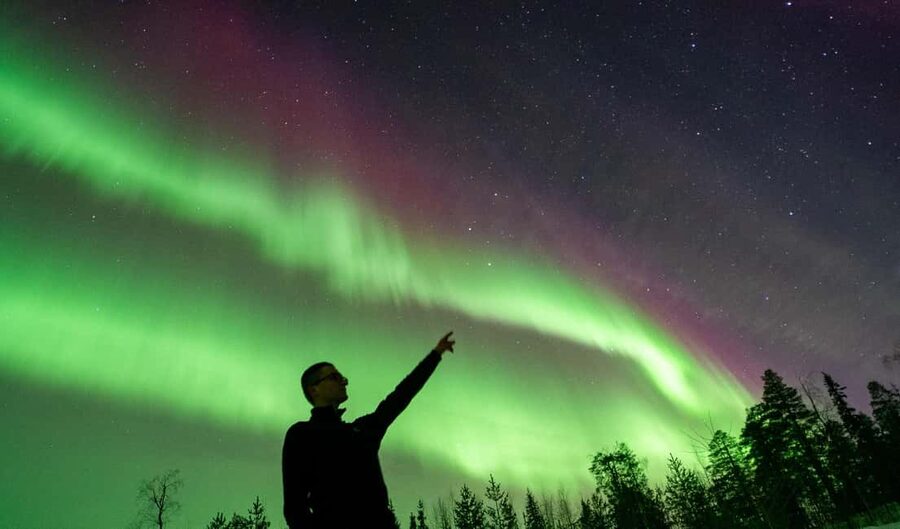 Northern Lights Hunting and Photography Tour - Small Group - The Van Ride and Remote Stops That Improve Your View