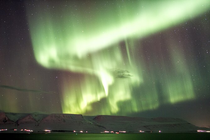Northern Lights Photography from Akureyri - Why Northern Lights From Akureyri Beats Just Standing Outside