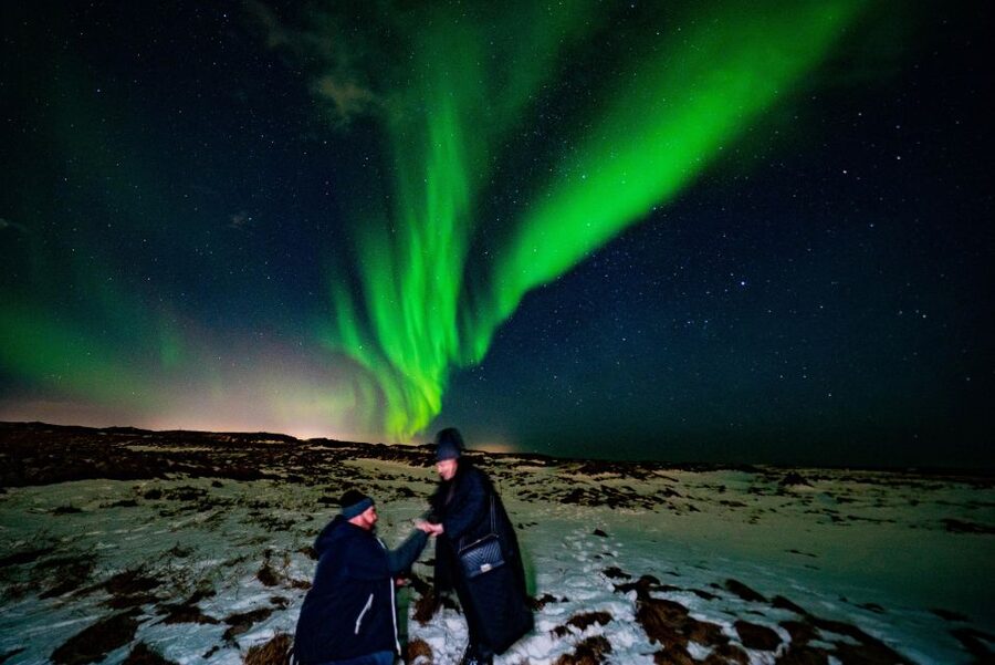Northern Lights Tour From Reykjavik with Photography - Reykjavik pickup at 21:00: logistics that make or break the night
