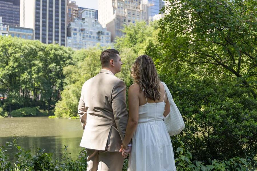 NYC: Surprise Proposal Photoshoot - Capture the Yes Forever - What I’d watch out for before you book