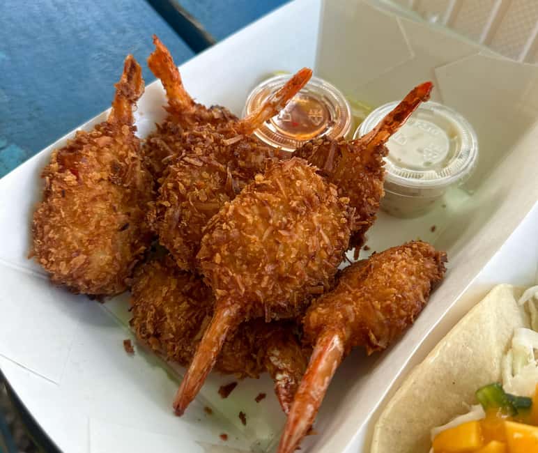 Oahu: Full-Day Guided Hawaiian Food and Photo Tour - Leonard’s Bakery Malasada Truck: The Warm, Famous Bite
