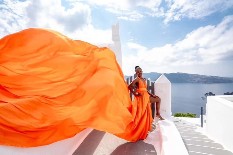 Oia: Santorini Photoshoot with Flying Dress Rental Option - Color choice and practical styling tips for better results