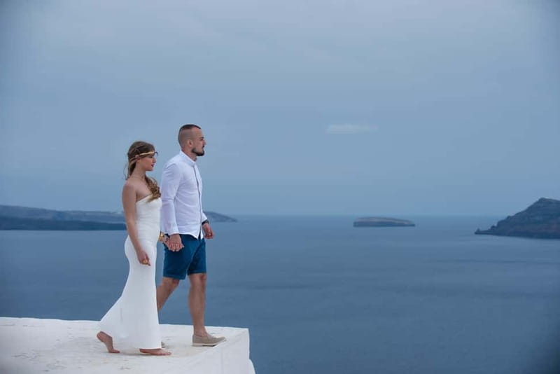 Oía: Santorini Professional Photoshoot with Edited Photos - What you’ll shoot during the 30 minutes