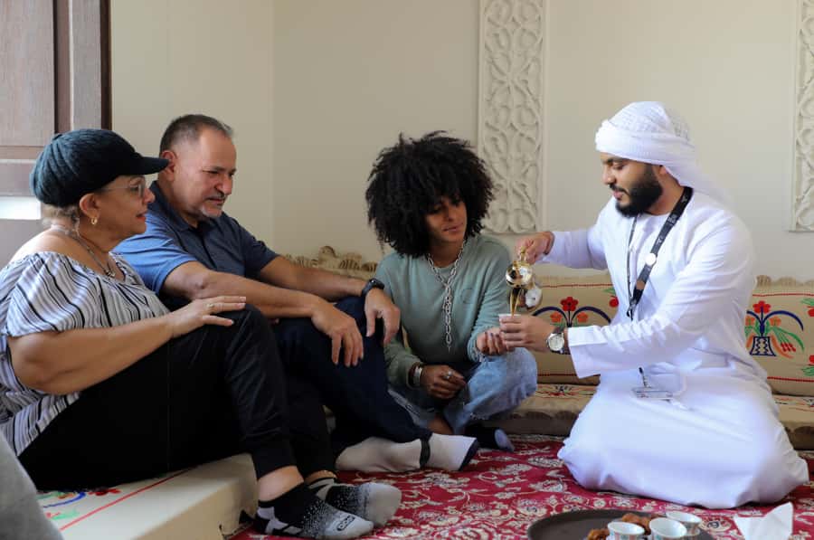 Old Dubai Guided Tour With Photographer: Souks & Street Food - The abra ride across Dubai Creek: skyline views the old way