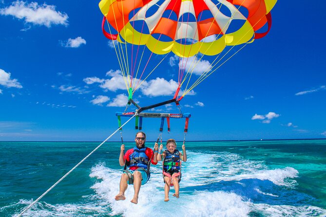 Parasailing and Photography Session Experience - Price and logistics: is $115 per person good value?