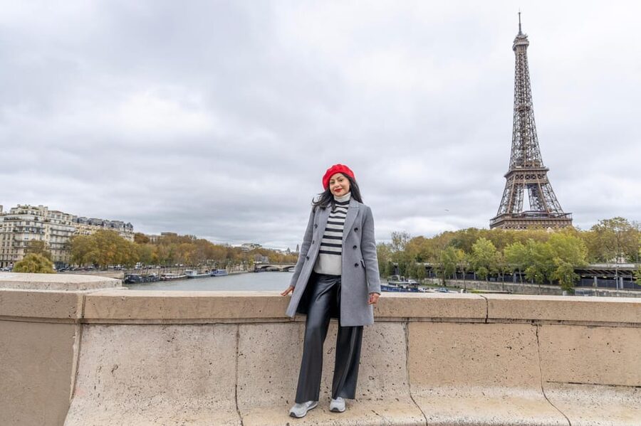 Paris: Eiffel Area Private Photoshoot - What you’ll get back: 200+ lightly-edited high-res JPEGs in 3 working days