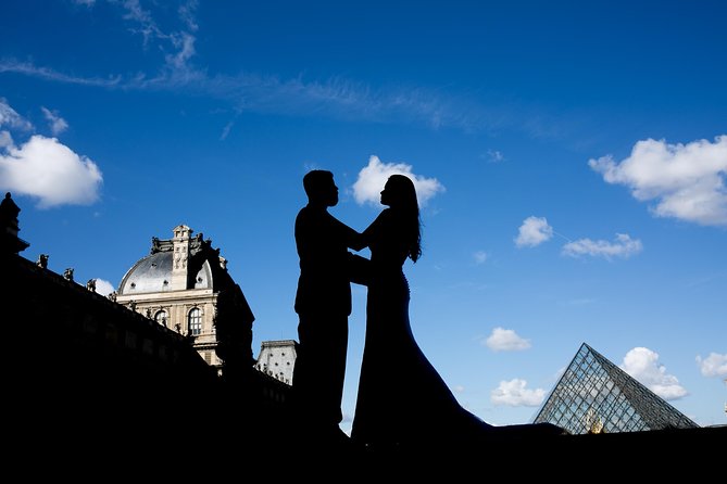 Paris Eiffel Tower Photoshoot Professional Photographer Private - Who Should Book This Eiffel Tower Photoshoot