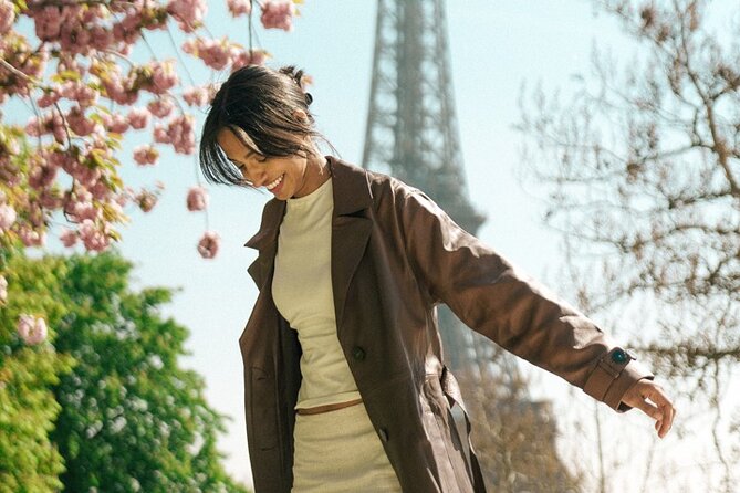 Paris: Eiffel Tower Vintage Photoshoot - Eiffel Tower + vintage film editing: what the photos actually feel like
