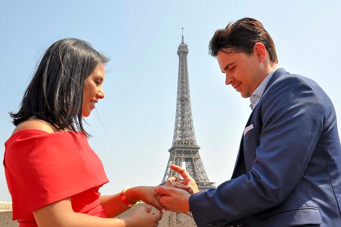 Paris Engagement Proposal Private Walking Tour with Professional Photographer - Starting near Comédie-Française: how the walking loop works