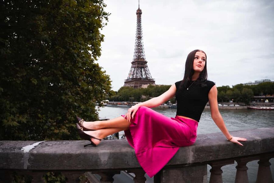 Paris: Luxury Photoshoot near the Eiffel Tower Photos in 24H - The one thing to consider before you book