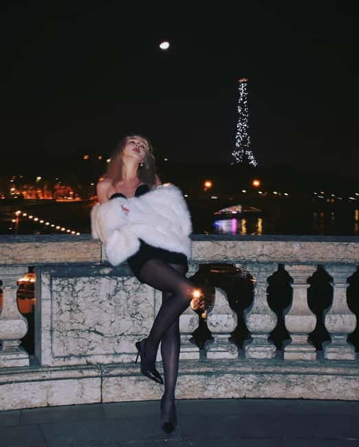 Paris: Old Money Photo Shoot with Outfits and Accessories - Price and value: what $117 really includes